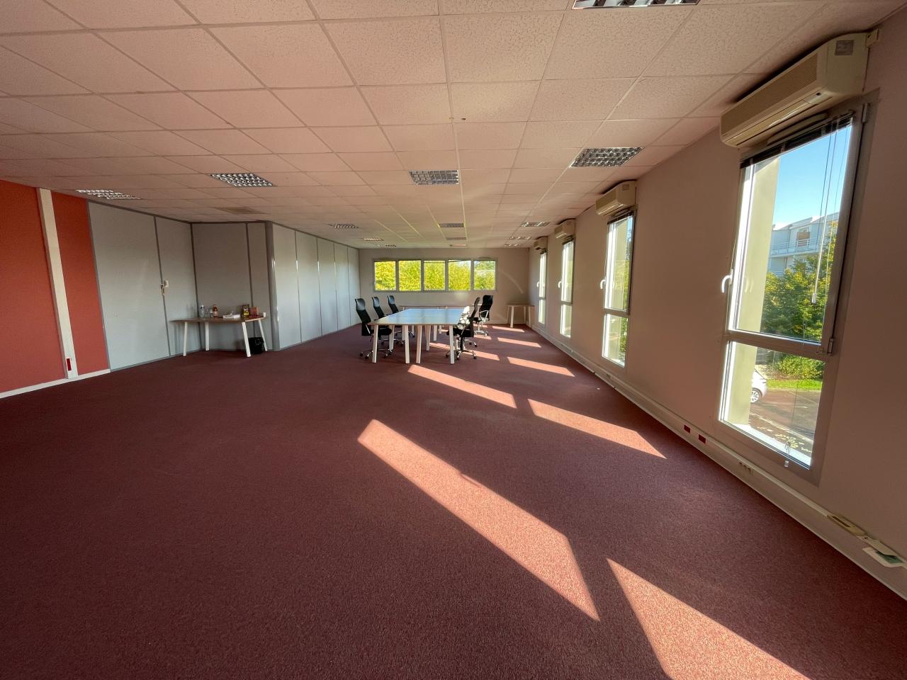 Bureau La-Chapelle-sur-Erdre 416m² Location bureau La-Chapelle-sur-Erdre Loire-Atlantique OLBUR2425965 7
